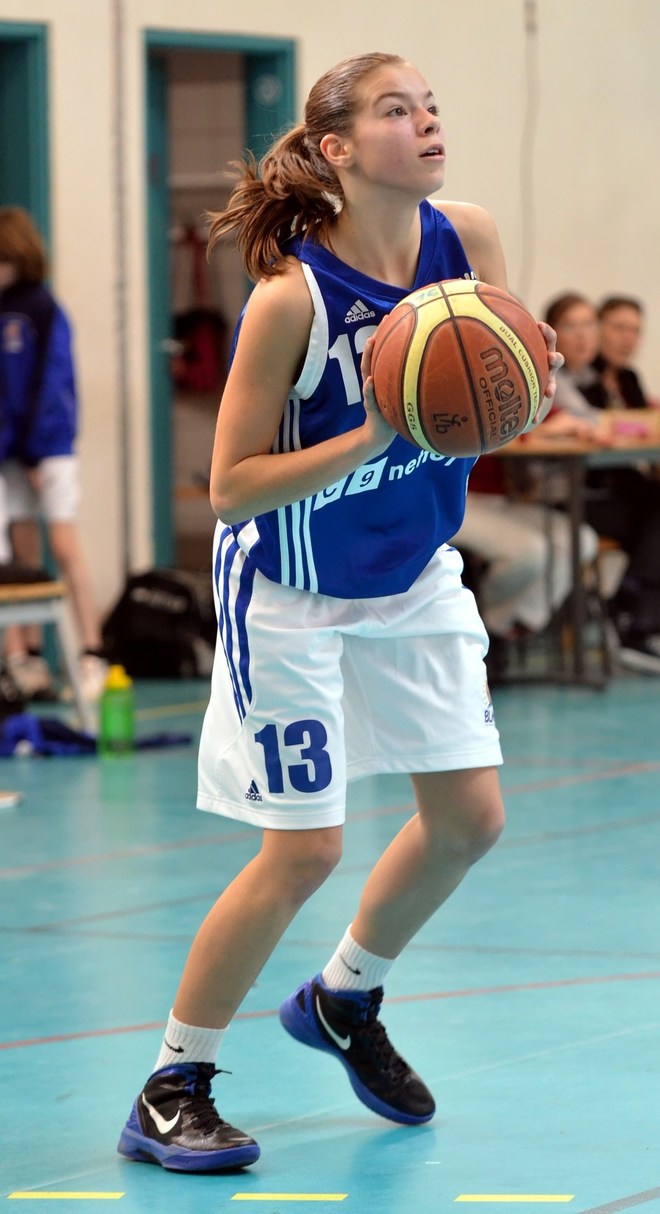 Camille VIALA dans ses oeuvres... 25 points au final et un gros match Camille VIALA dans ses oeuvres... 25 points au final et un gros match