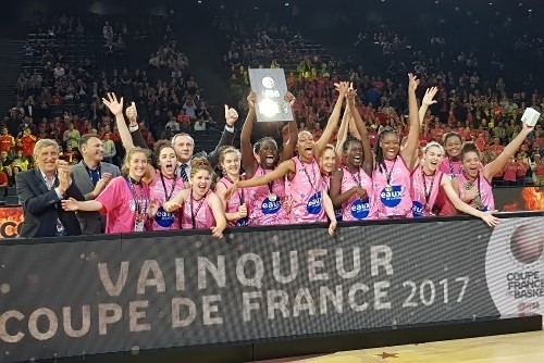 Arras, sans suspens. Arras, sans suspens.