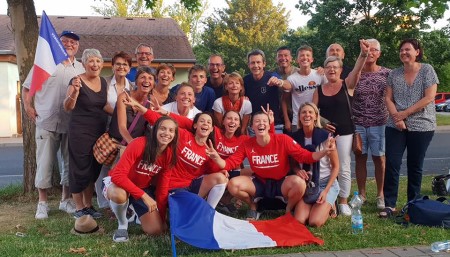 La jolie petite troupe des supporters-parents à Klatovy