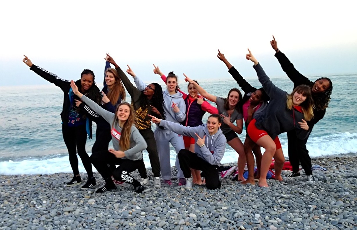 Les lyonnaises sont toutes tournées vers un même objectif: aller plus haut! (photo Matthias MANCA/Lyon Basket)