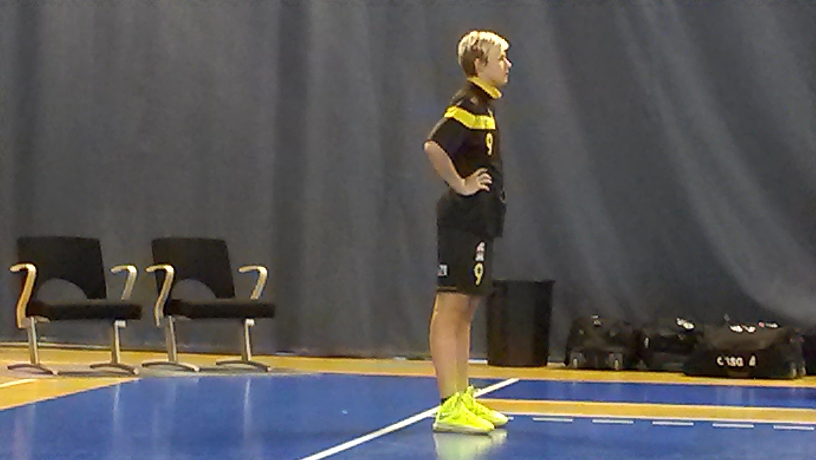 Cyrielle HUGUES, concentrée avant la rencontre