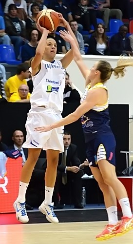 Queralt CASAS, sans doute le danger numéro 1 chez les visiteuses Queralt CASAS, sans doute le danger numéro 1 chez les visiteuses