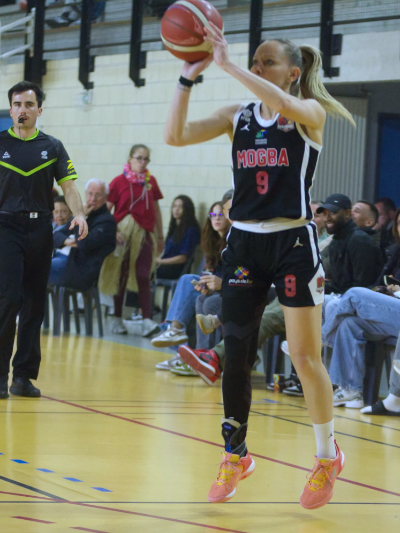 Chaline SERVAGE de loin : la capitaine melgorienne aura été de tous les bons coups