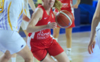 Léa BLATRIE en pénétration, ici face à Zélie TISSOT