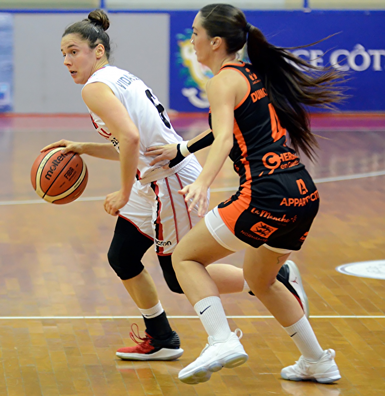 Dumont_Défend_Vidal_Geneve_F