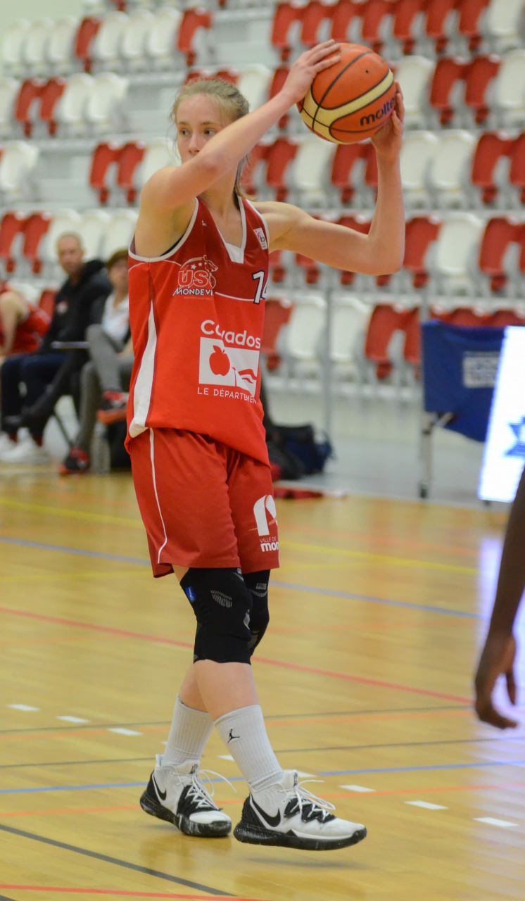 Deschamps_Protège_F