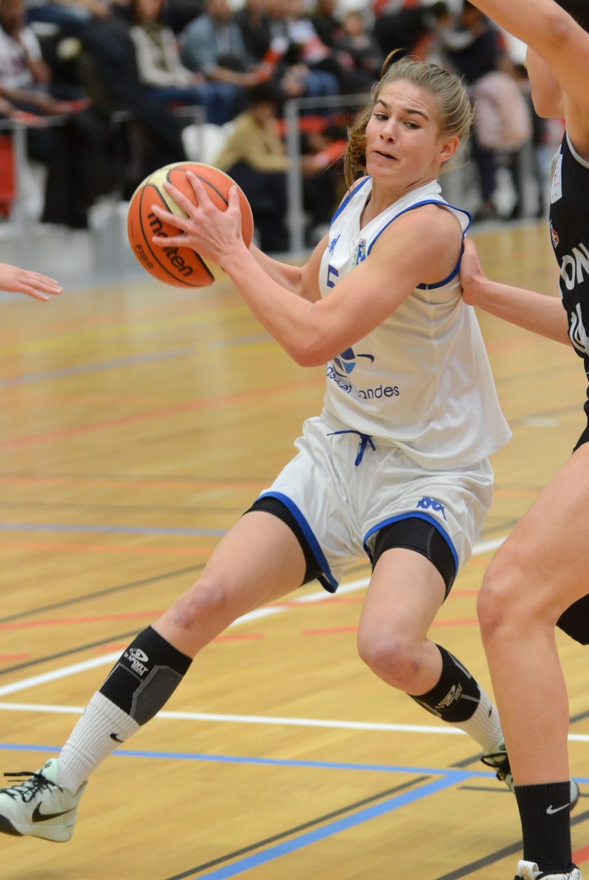 0_Cardenal_Au_Cercle_2_F