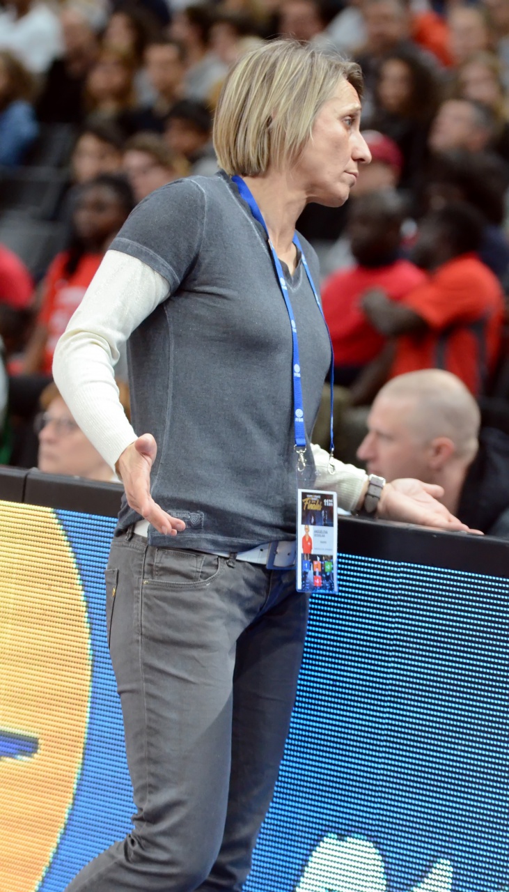 Coach_Dessislva_Sceptique_F