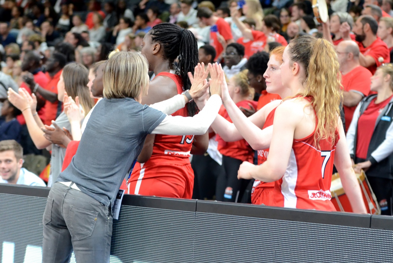 Coach_Dessislva_Vixctoire_F