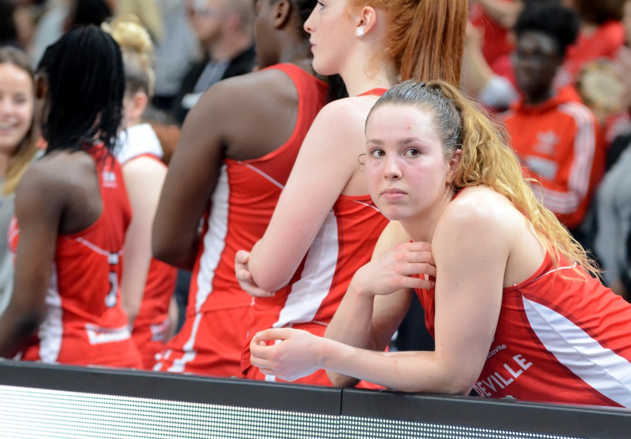 Detchart_Attente_Victoire_F