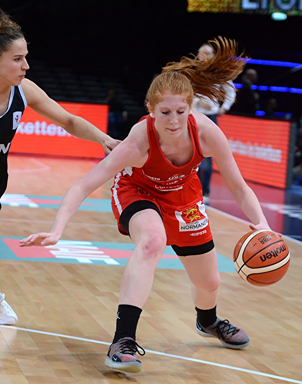 0_Bussiere_Dribble_F