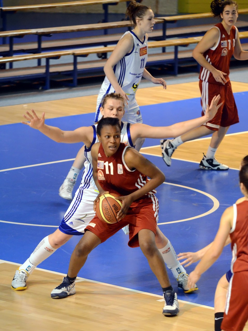 Justine_On_Ne_Passe_Pas_F