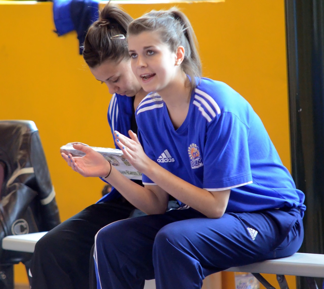 Claire_Manon_Banc_F