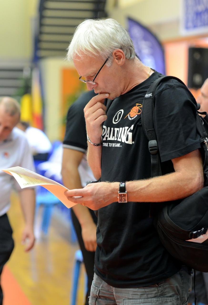 BEL_Assistant_Coach_Analyse_F