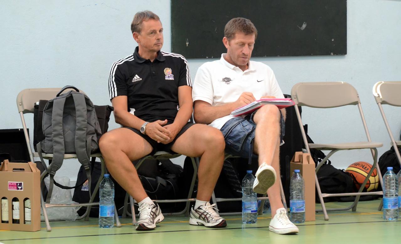 2_Coachs_Perplexes_F