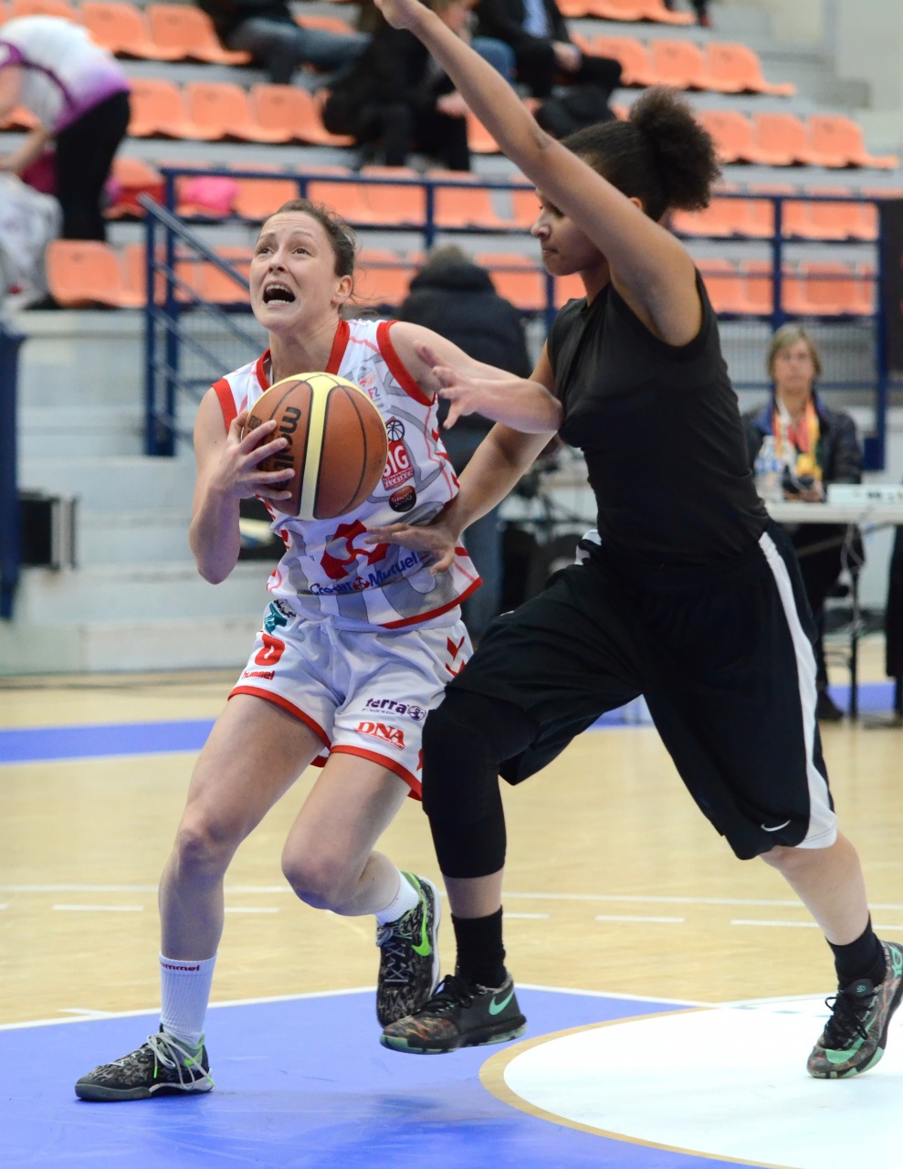 Cassandra_Défend_Bourdin_F