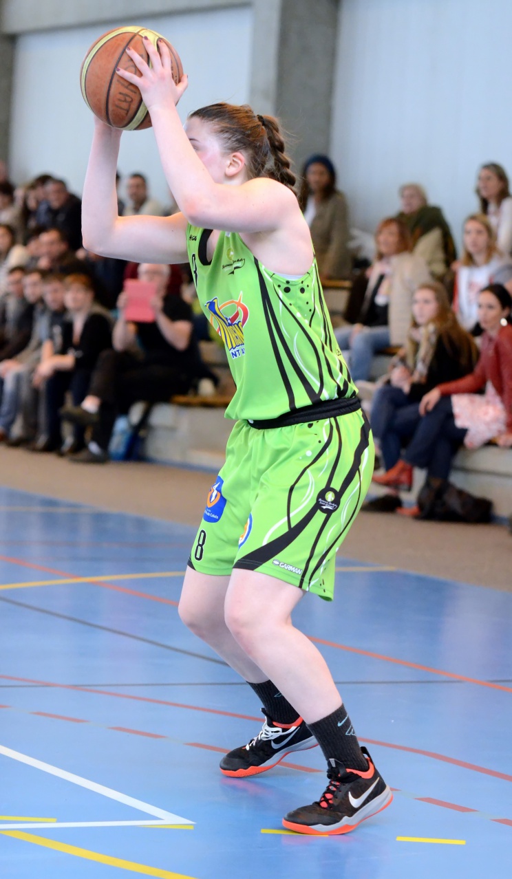 TRO_HAI_Jauer_Controle_F