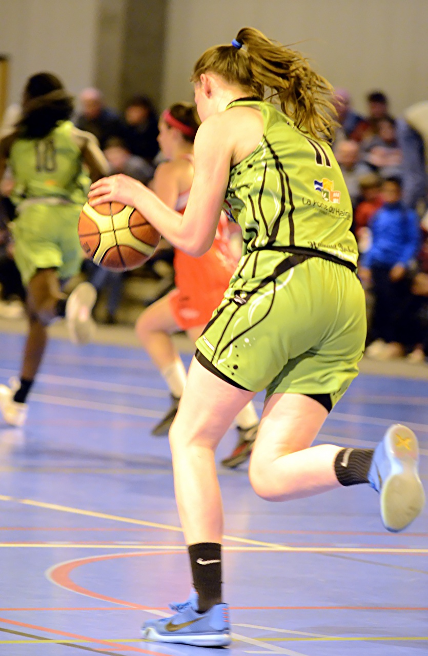 LYO_HAI_Marie_Contre_Attaque_F