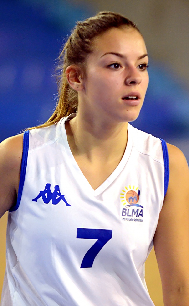 Camille_Sans_Ballon_F