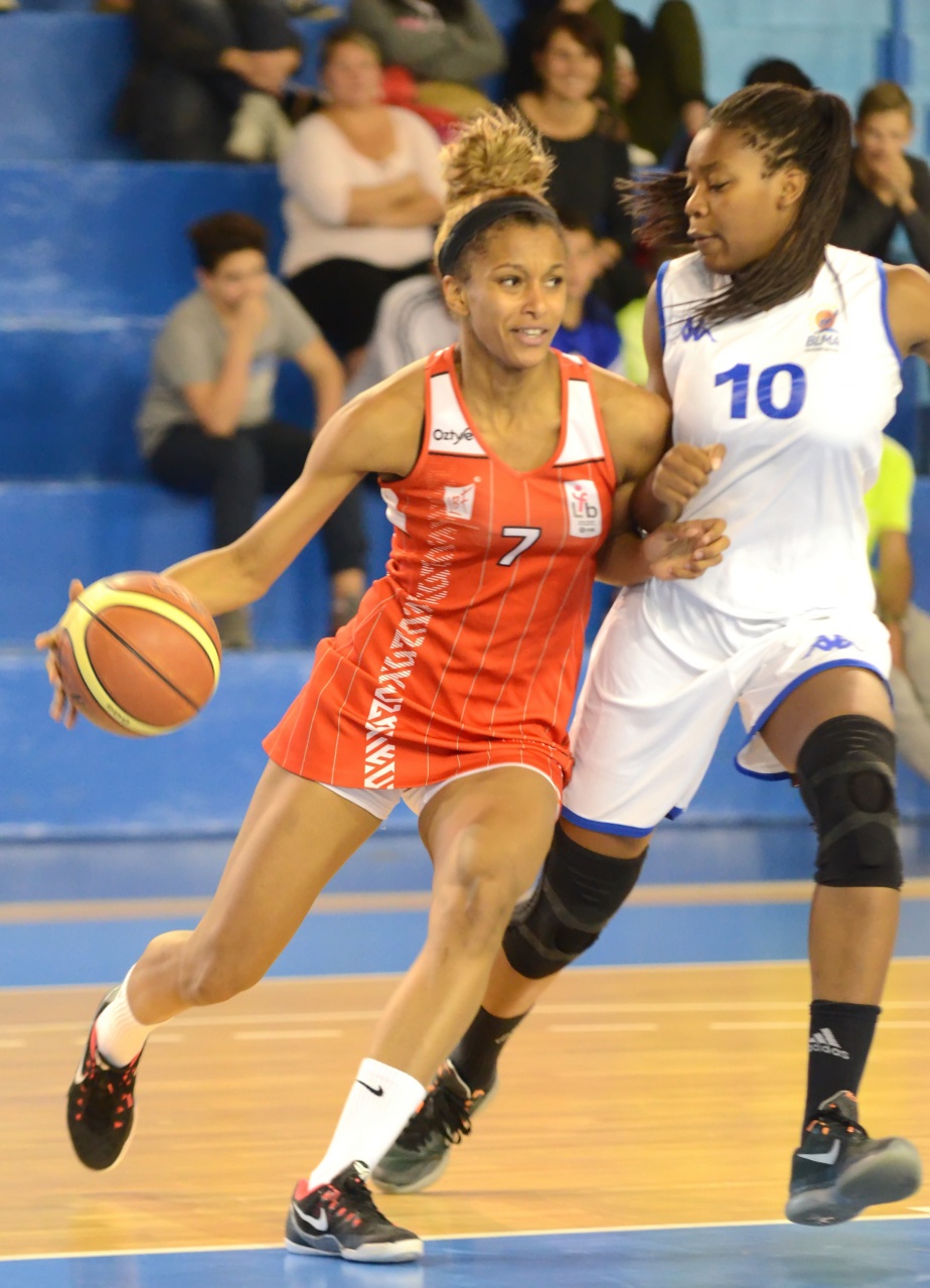 Myriame_Défense_2_F