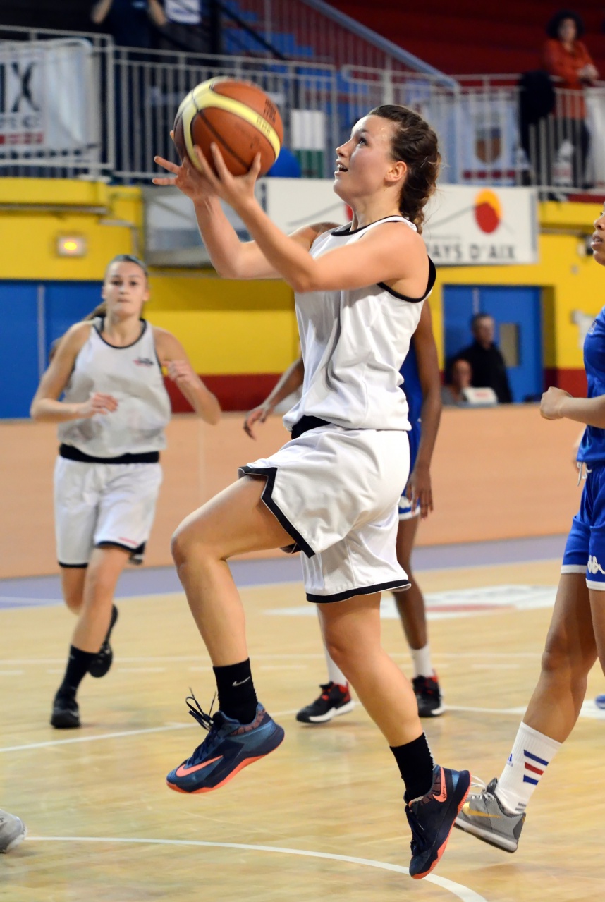 Venelles_Au_Cercle_F