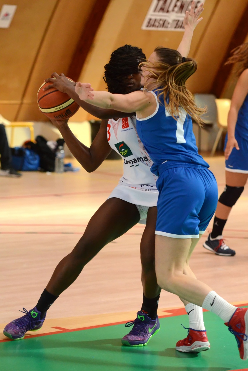 Camille_Défense_Makani_F