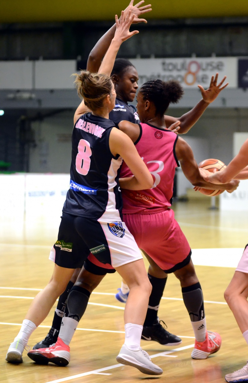 Défense_Belleville_F