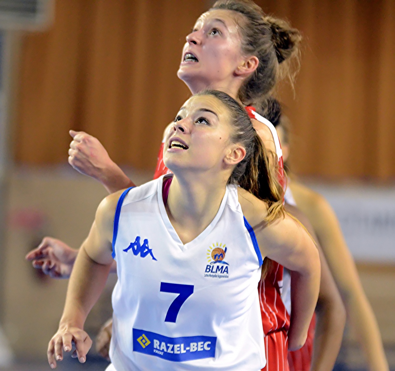 2_Camille_Ecran_Retard_F