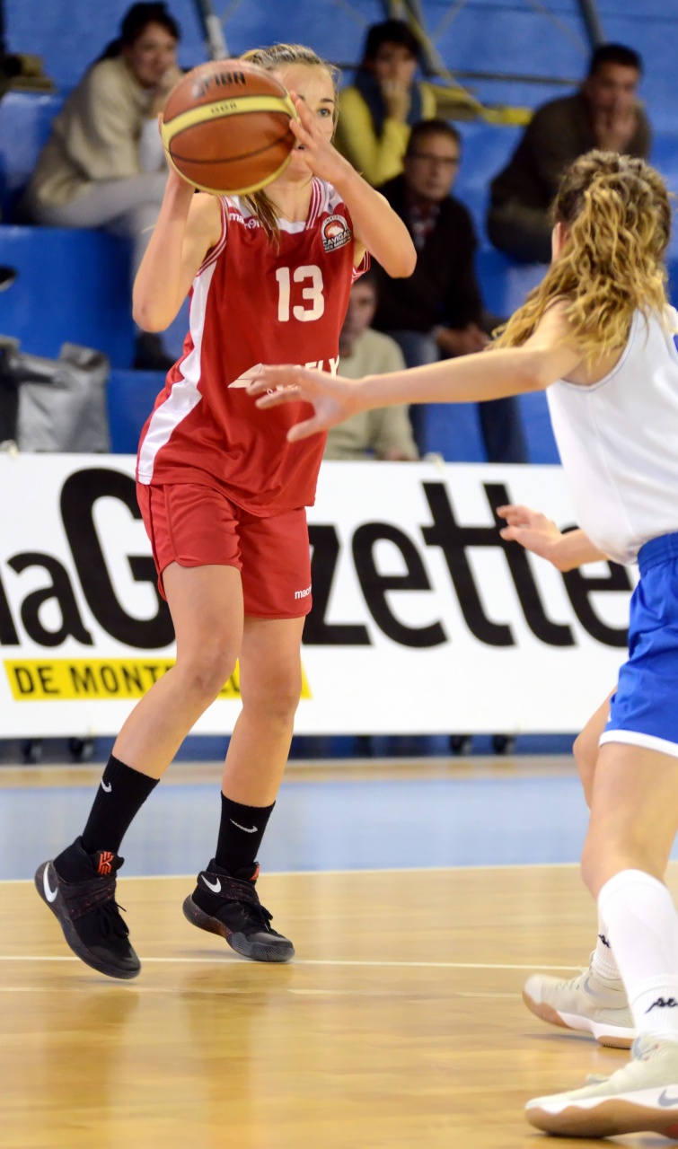 2_Poirot_Allard_Arme_F