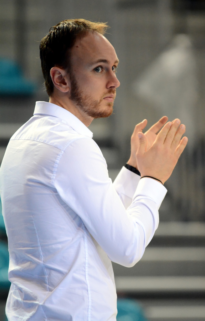 Coach_Corentin_Mahé_F