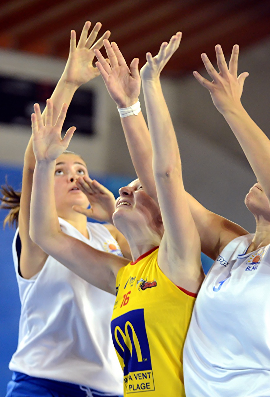 1_Bras_Pour_Rebond_F