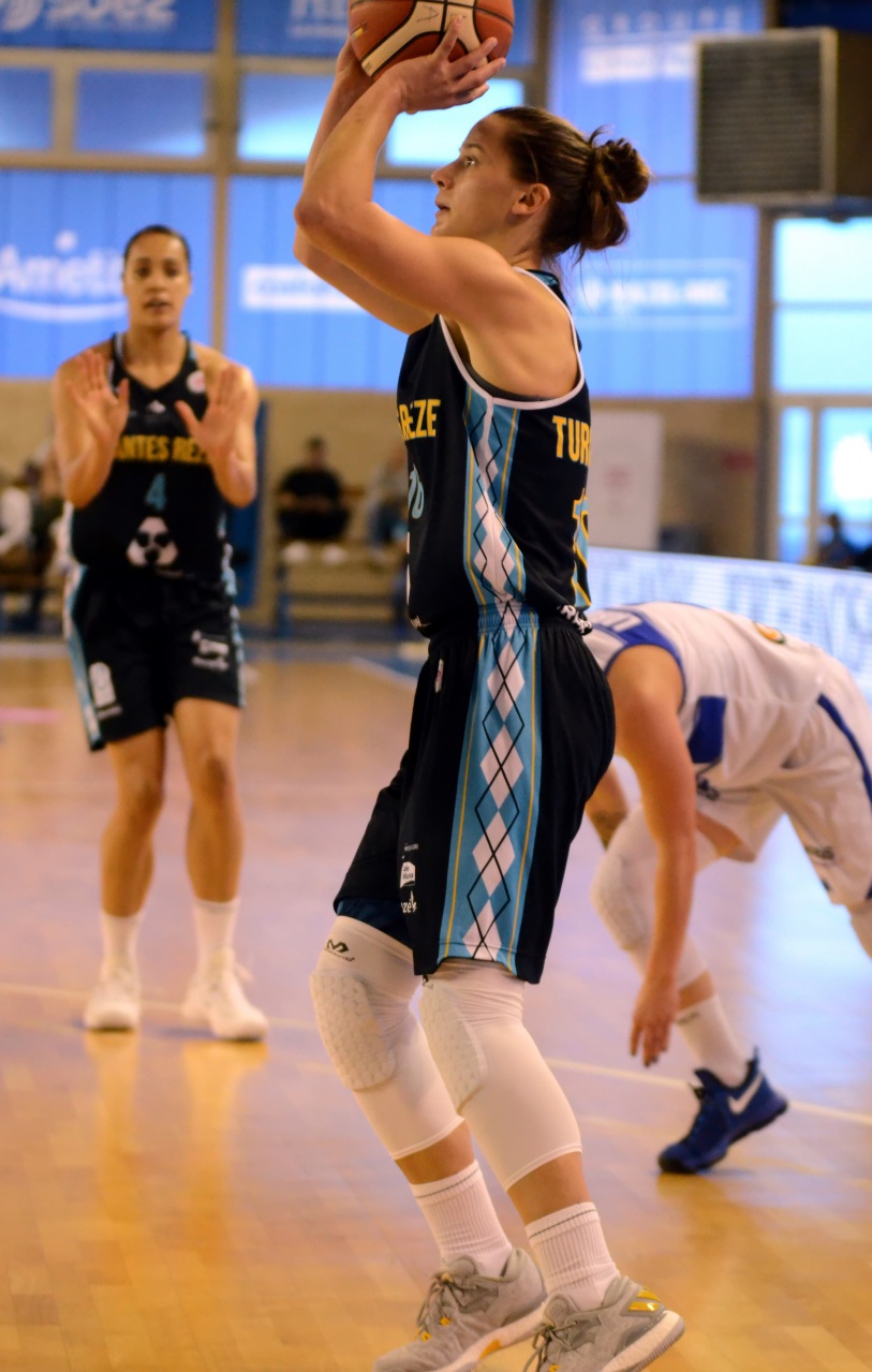 Turcinovic_Jump_Shoot_F