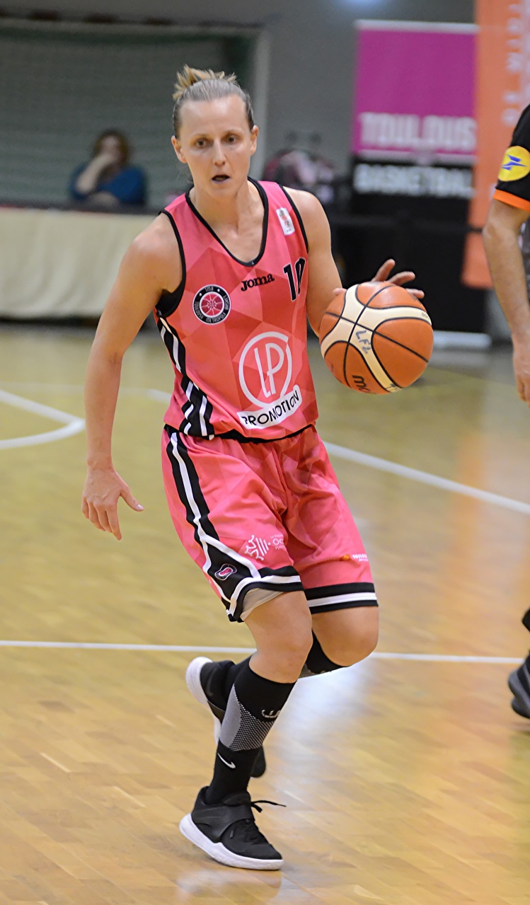 1_Gruszczynski_Dribble_F