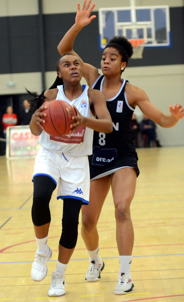 Dounya_Est_Passée_F