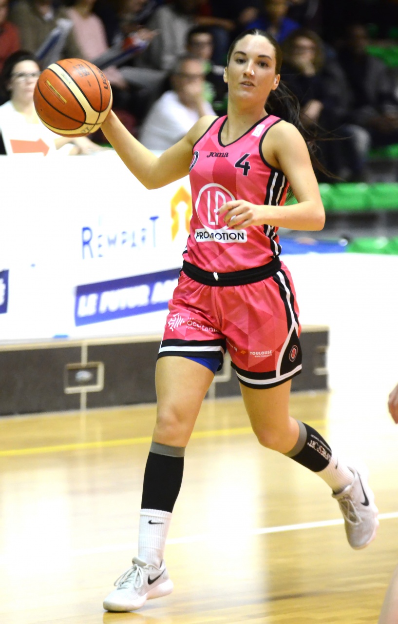 Aline_Passe_Course_F