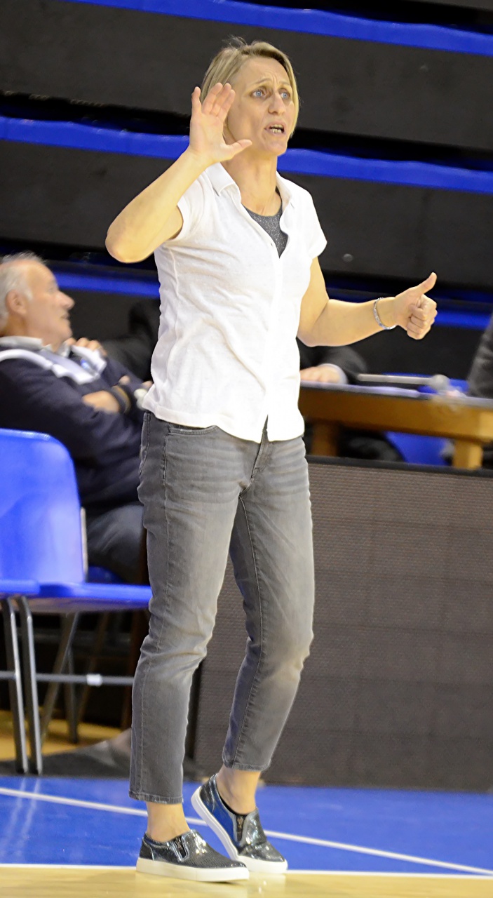 Coach_Dessislava_Anguelova_En_Jeu_F