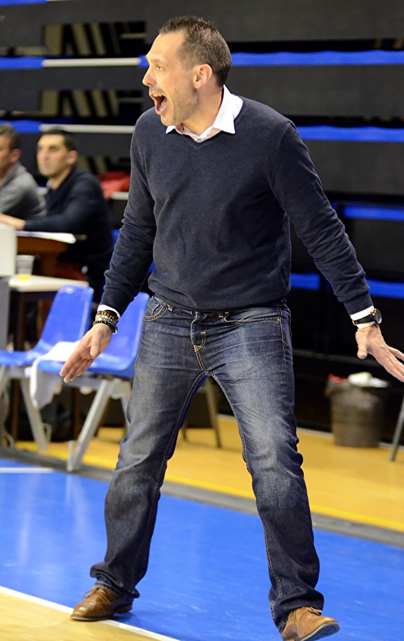 0_Coach_Fred_Berger_Cri_F