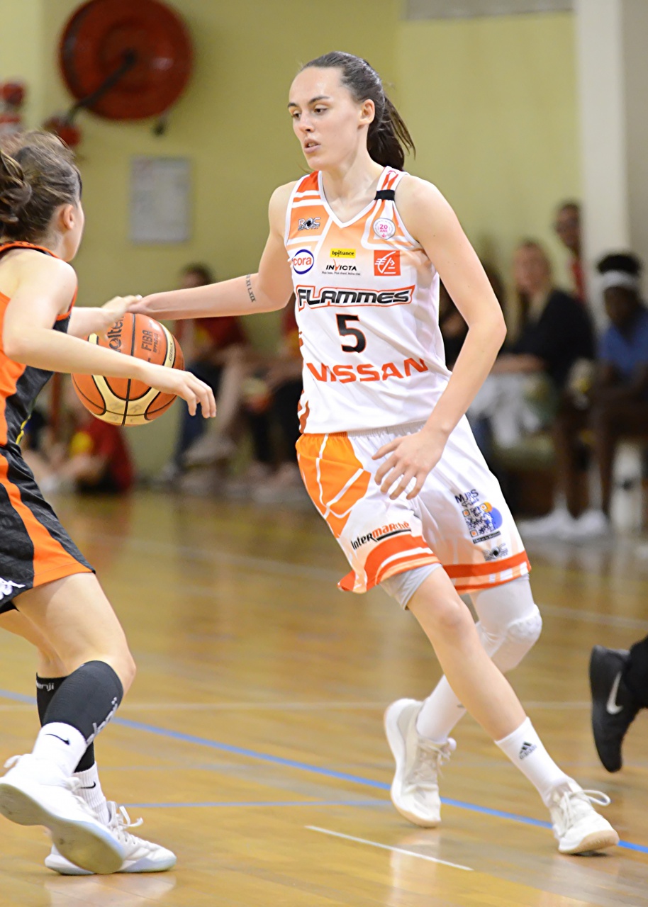 Charbonnier_Dribble_F