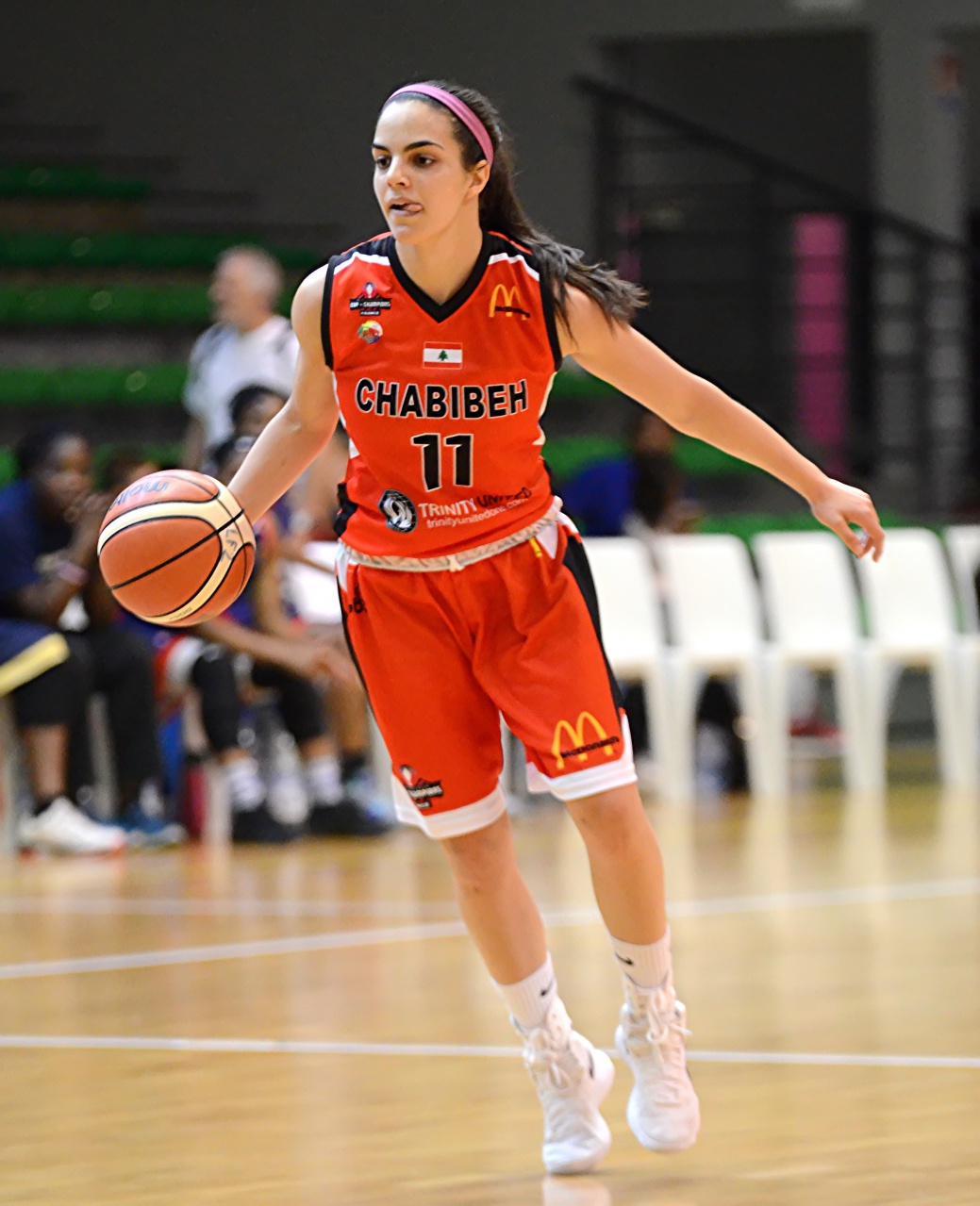 1_Halejian_Dribble_2_F