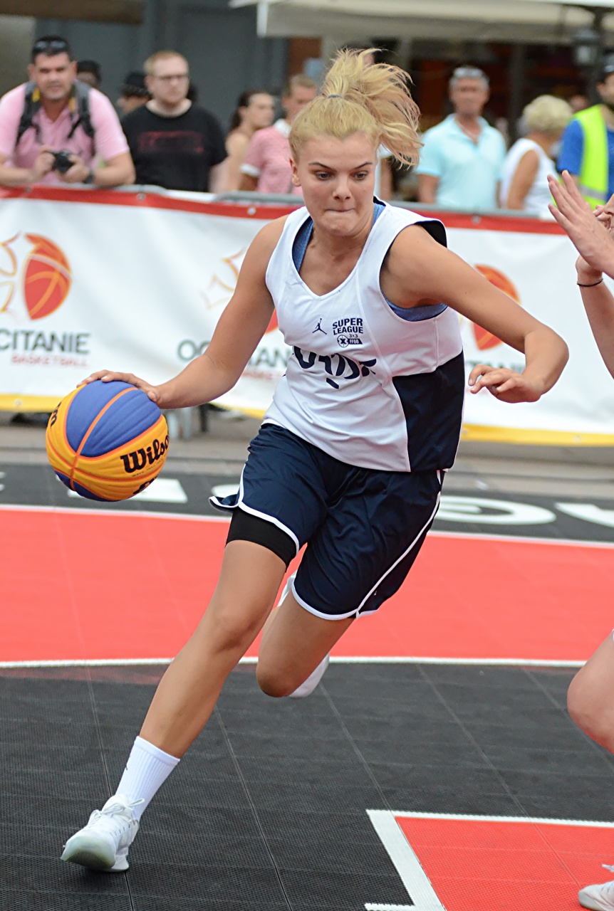 0_Farkasova_Attaque_F