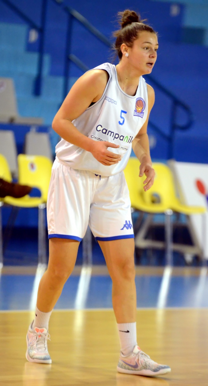 Manuella_Sans_Ballon_F